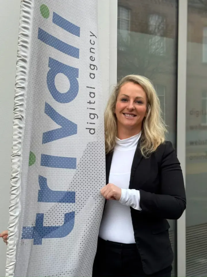 Sandra Moeykens, Coo Communicatie
