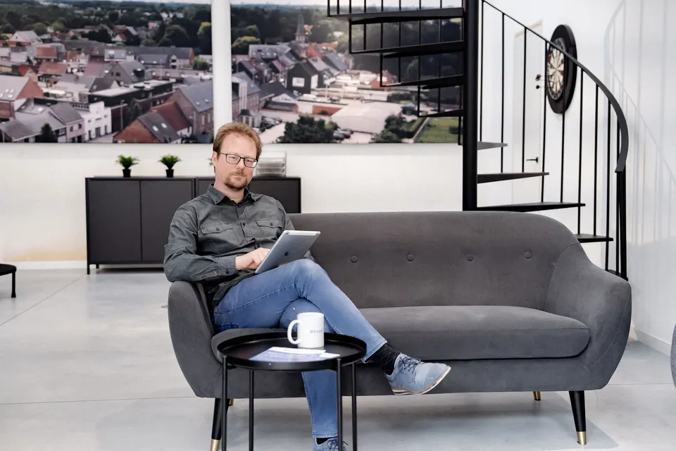 Kristof van Trivali